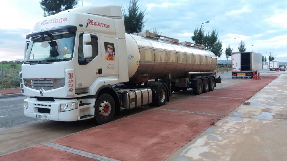 Camión de la empresa 14